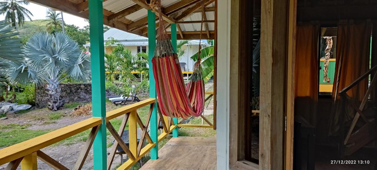 Hotel Yellow Home Providencia Isla South West Bay Екстериор снимка